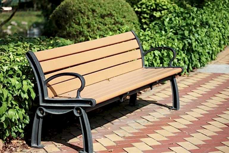 Kişisel Alanlar İçin Oturma Bankı